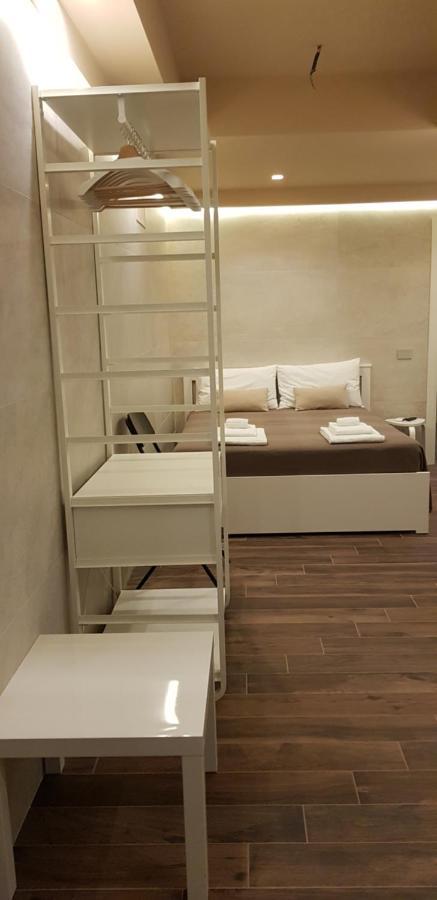 La Suite Al Centro Citta Catania Bagian luar foto